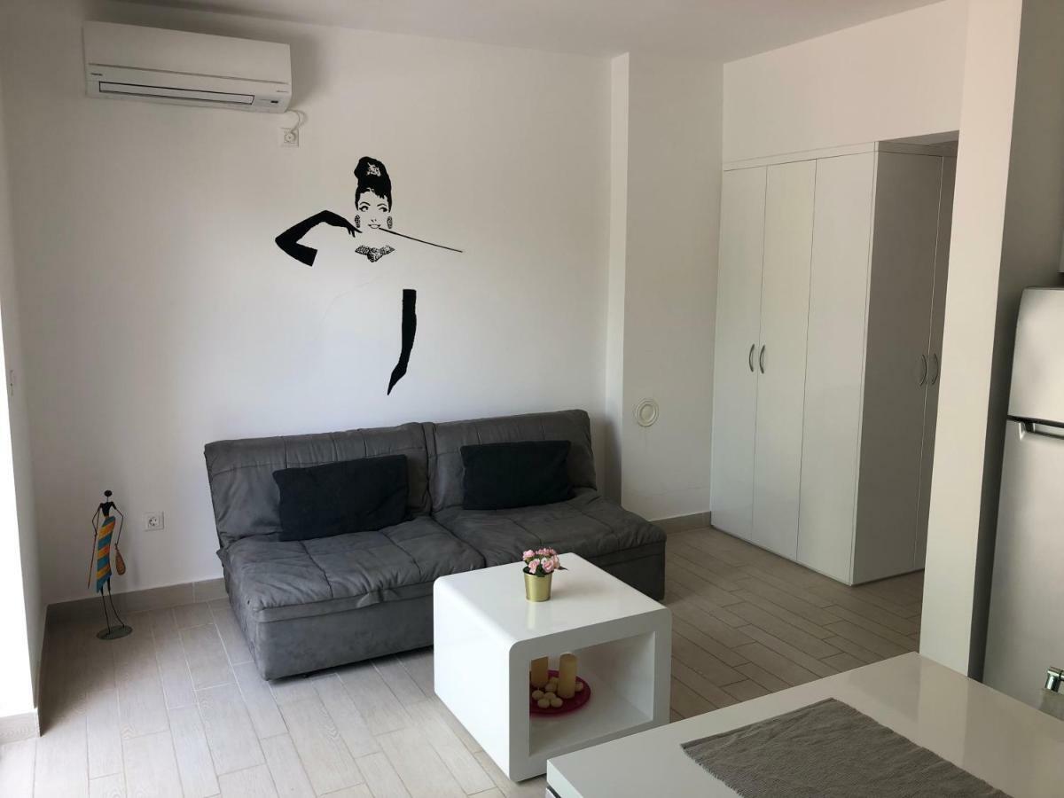 Apartments Don วานตาชิชี ภายนอก รูปภาพ